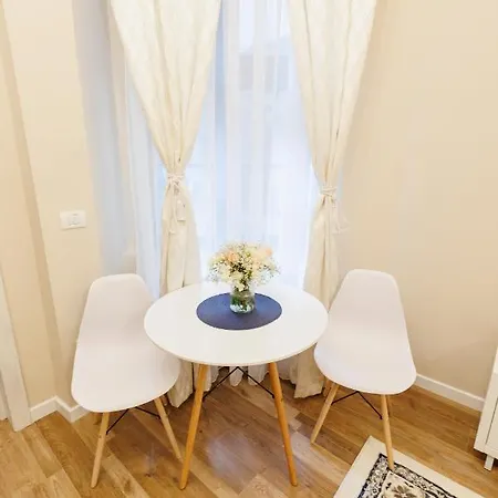Jolie Flat In The Heart Of The * Timisoara