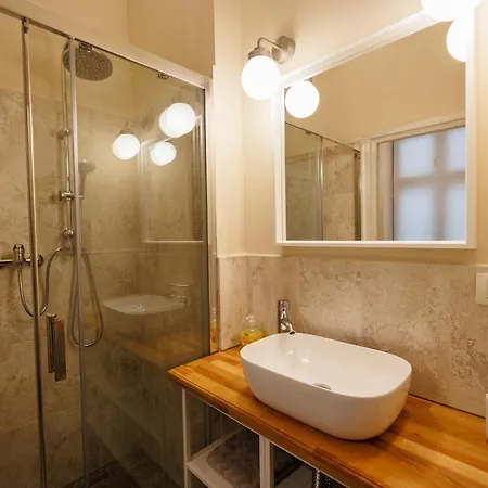 Jolie Flat In The Heart Of The * Timisoara