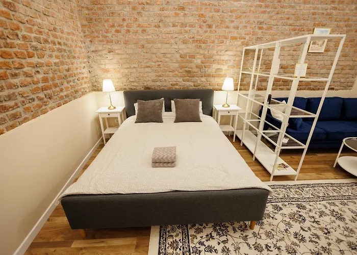 Jolie Flat In The Heart Of The Lägenhet