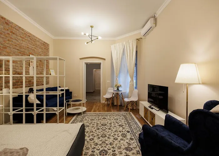 Jolie Flat In The Heart Of The *