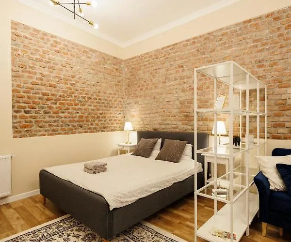 Jolie Flat In The Heart Of The * Timişoara