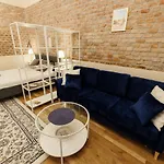 Jolie Flat In The Heart Of The Apartmán *